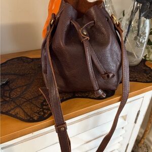 Portland leather drawstring crossbody